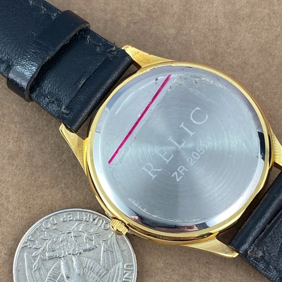 Vintage Relic by Fossil Moonphase Gold Watch - Picture 8 of 8